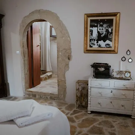 Ewas Cretan Vintage Houses- Pet Friendly Kharkhaliana