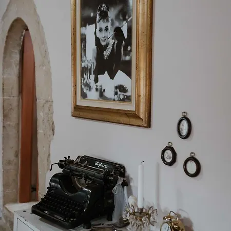 Ewas Cretan Vintage Houses- Pet Friendly Holiday home Kharkhaliana
