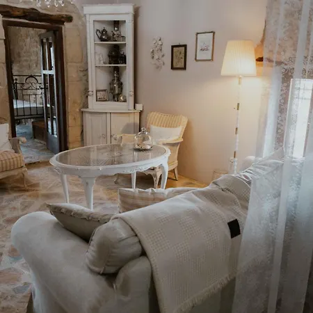 Ewas Cretan Vintage Houses- Pet Friendly *